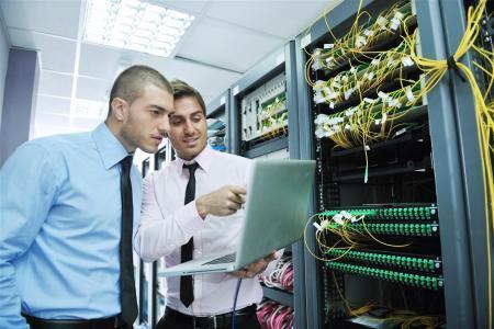 阿里外包運維_弱電運維外包_pc運維外包