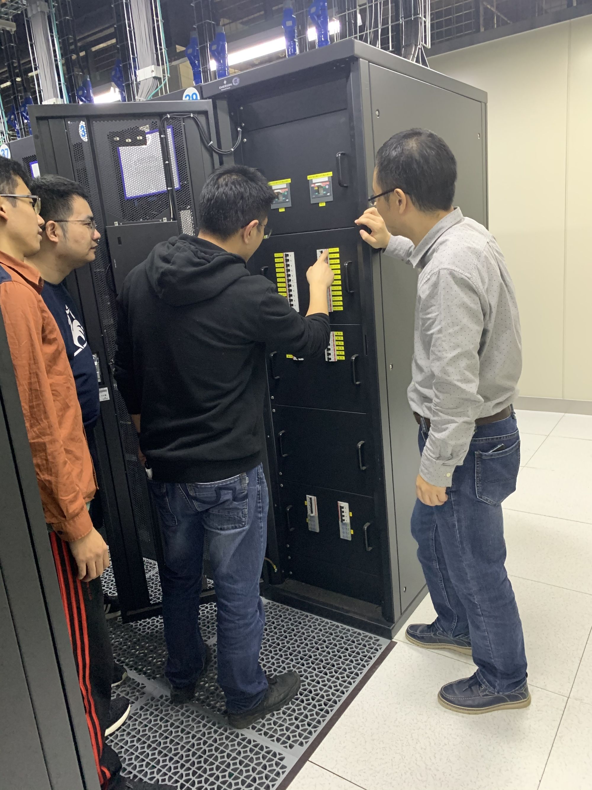 外包公司it運維職位嗎?_it運維外包解決方案_服務器運維外包